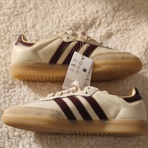 Adidas Cream and Burgandy Sneakers